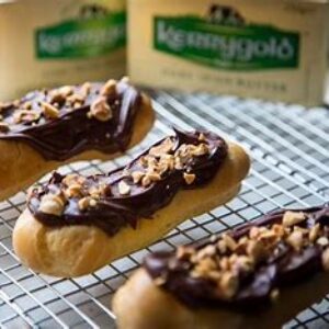 Chocolate Hazelnut Éclair